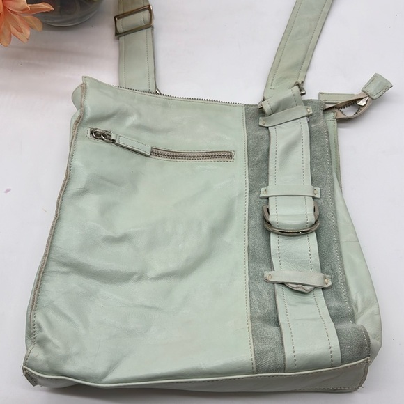 Arcadia Light Green Mint Vintage Leather Crossbody Made in Italy MCB6240Q - Picture 1 of 12